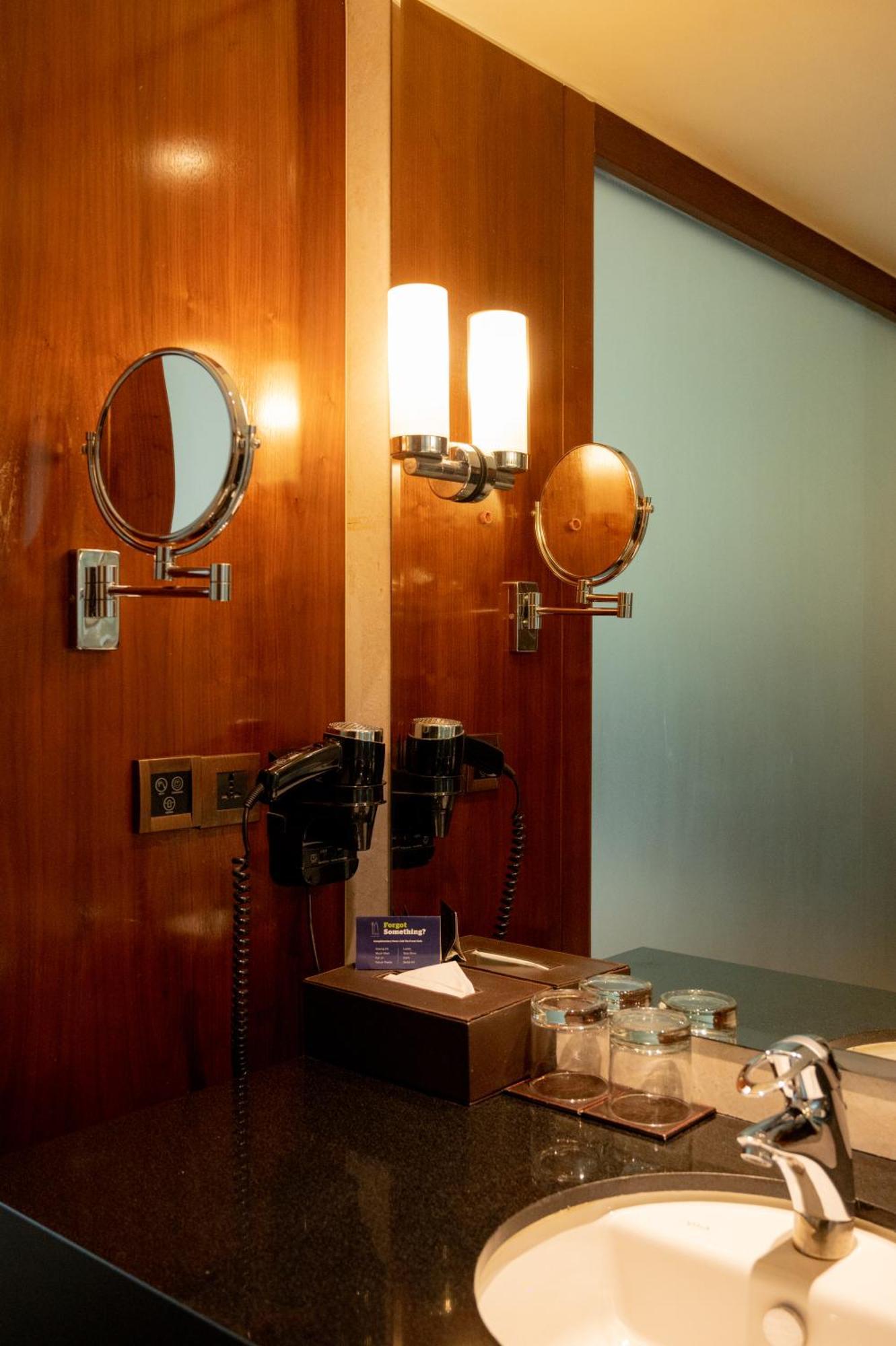 Doubletree By Hilton-Pune Chinchwad Pimpri-Chinchwad Luaran gambar